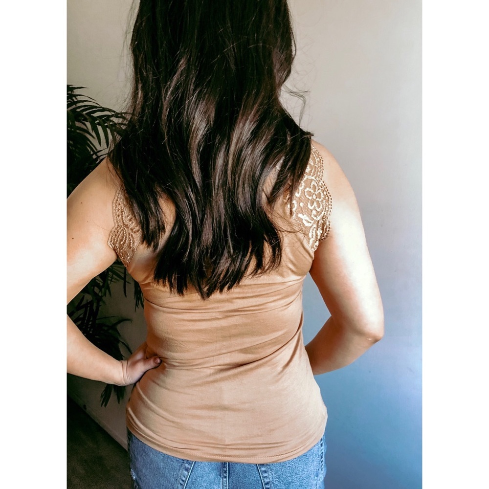 Jeanine Top - Picture 5 of 5